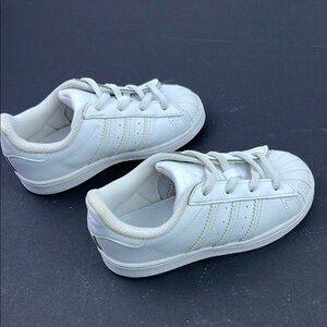 Adidas Original Superstar ll White Toddler Shoe - Sz 9